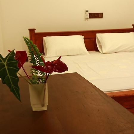 Dearly Holiday Home And Safari Tissamaharama Exterior foto