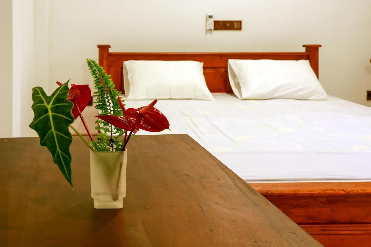 Dearly Holiday Home And Safari Tissamaharama Exterior foto